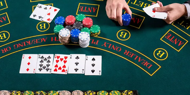 Hiểu rõ luật chơi poker từ A-Z